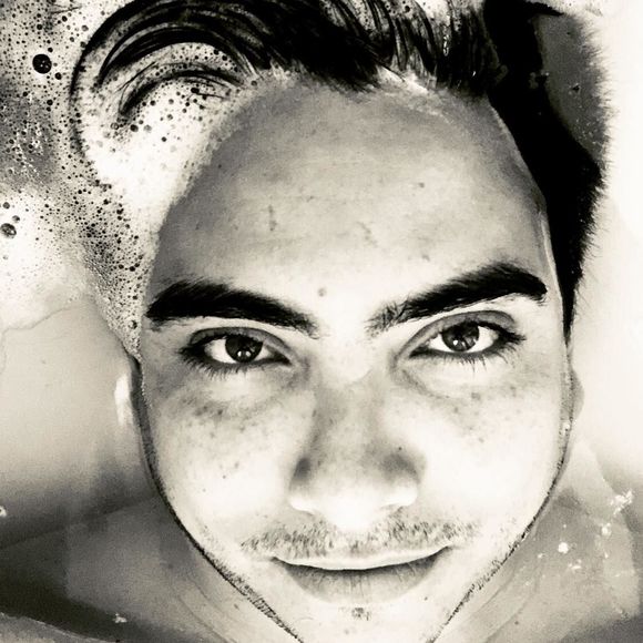 Meet your Posher, Daniel - Picture 1 of 1